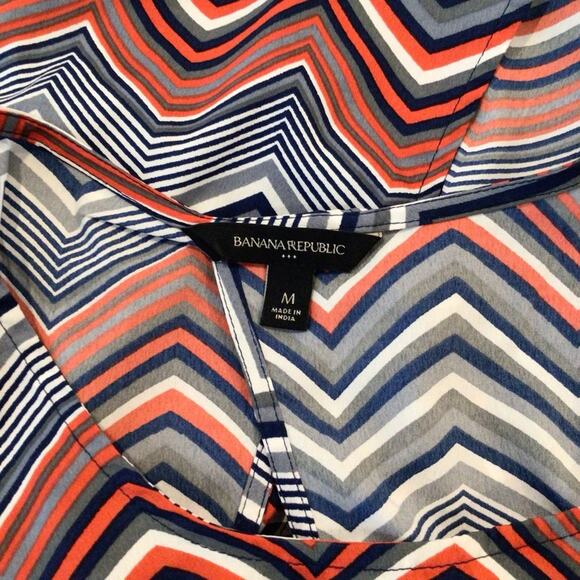 Banana Republic Sleeveless Open Back Drawstring Hem Top size M - Picture 5 of 6